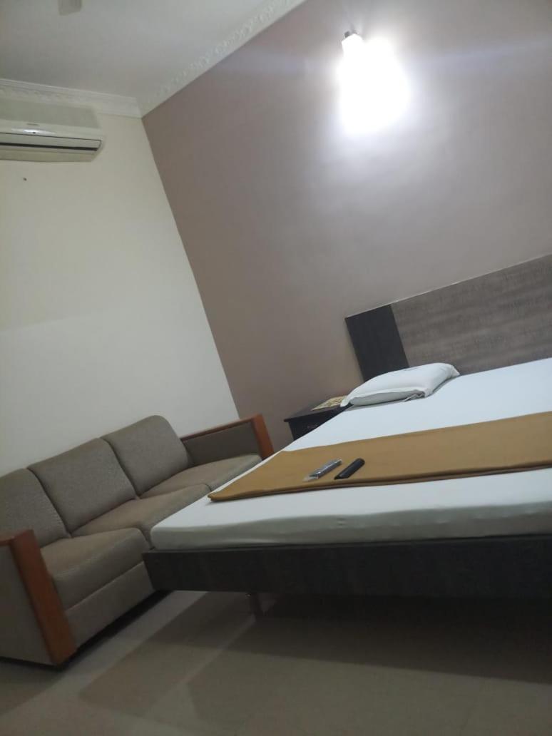 Chennai Guest House Eksteriør bilde
